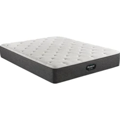 Beautyrest Silver® BRS900 Luxury Plush Mattress