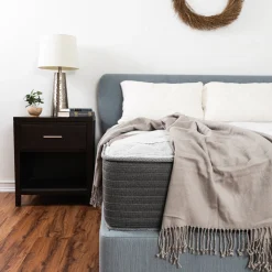 Cheswick Manor Kingston Plush Mattress