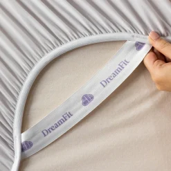DreamFit DreamChill™ Waterproof Mattress Protector