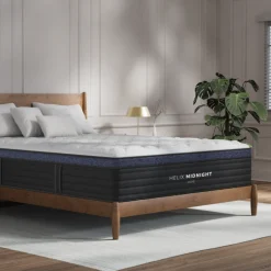 Helix Midnight Luxe Medium Hybrid Mattress