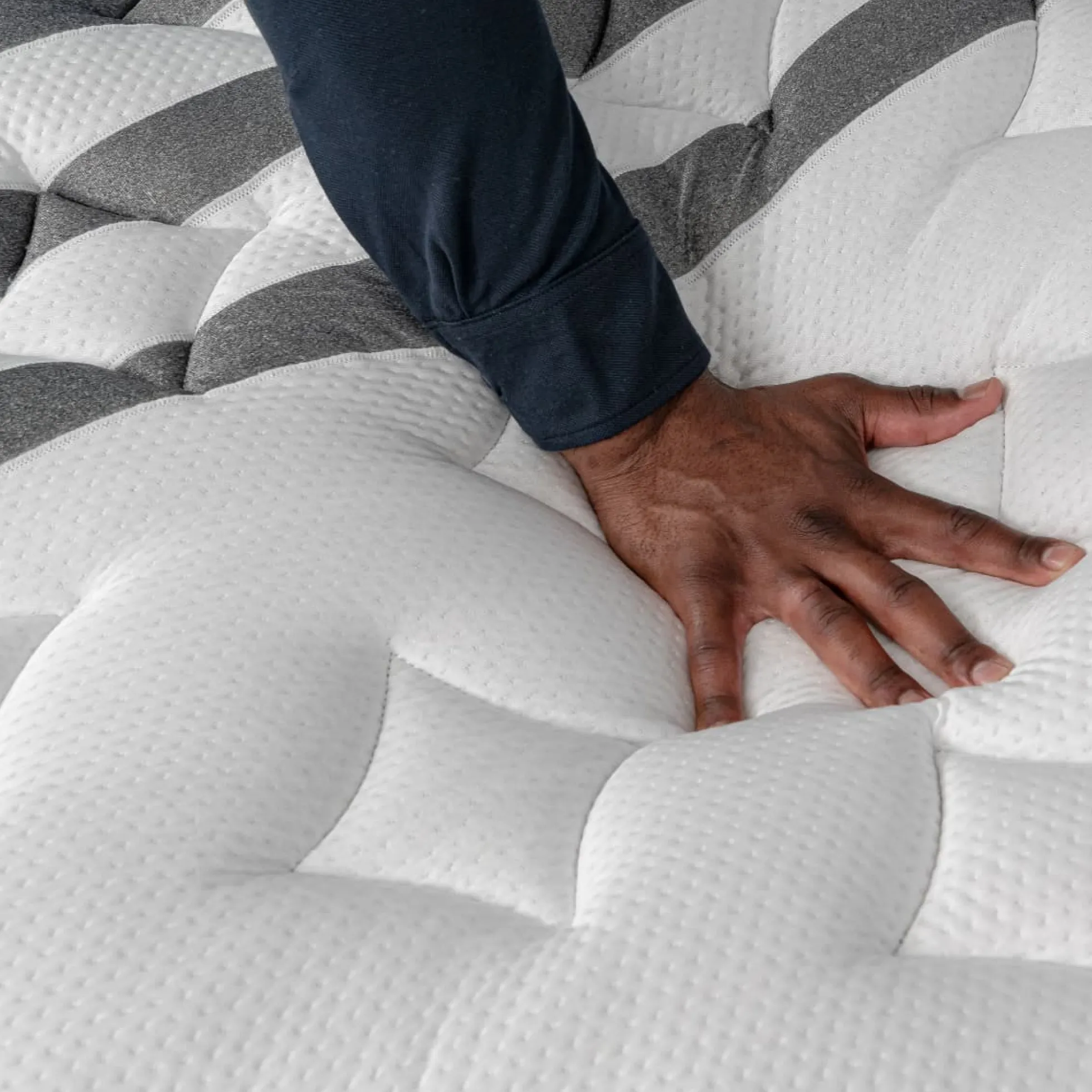 Leesa Legend Chill Medium Hybrid Mattress