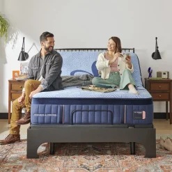 Stearns & Foster Lux Hybrid Soft Mattress